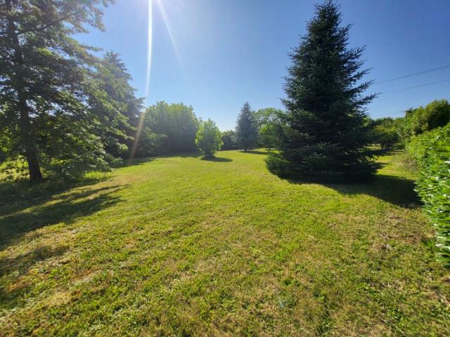 Terrain 2135 m2 cours de pile