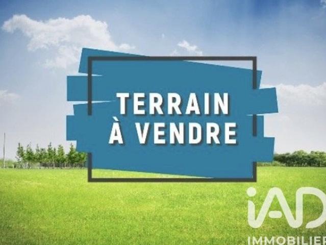 Terrain 215 m²