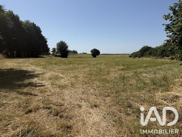 Terrain 2200 m2