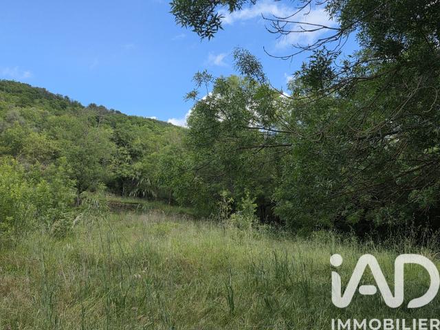 Terrain 2 030 m²