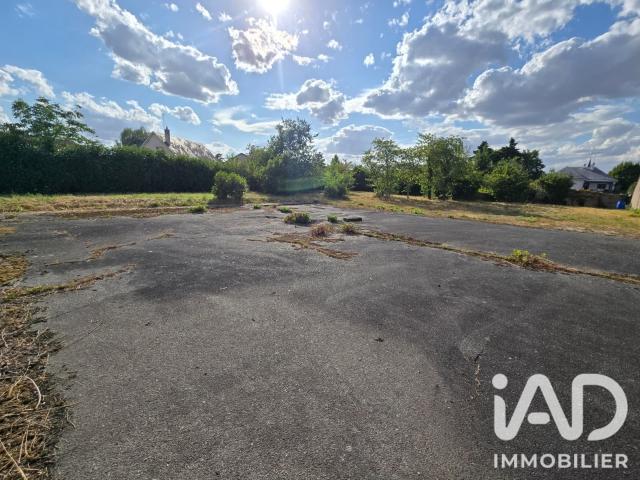 Terrain 2 057 m²