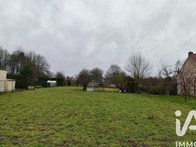 Terrain 2 080 m²