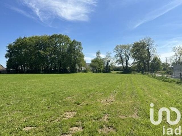 Terrain 2 096 m²