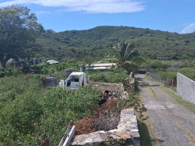 Terrain 2 150 m²