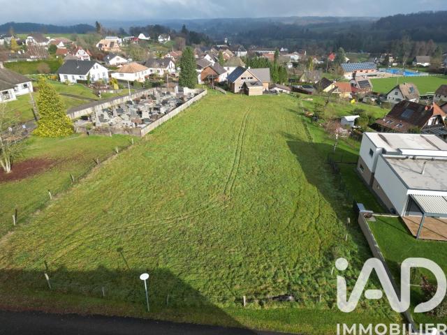 Terrain 2 200 m²