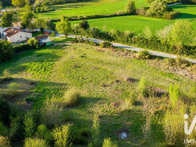 Terrain 2 420 m²