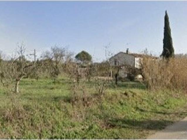 Terrain 2 821 m²