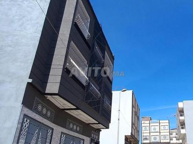Terrain 2 façades garage lotissement Sahraoui Sidi Driss