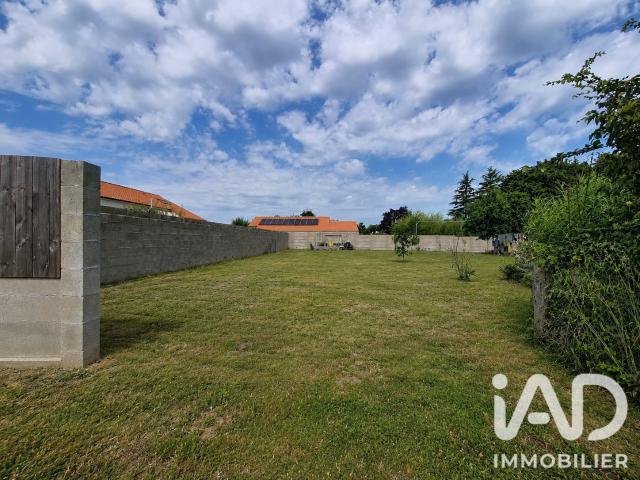 Terrain 340 m²