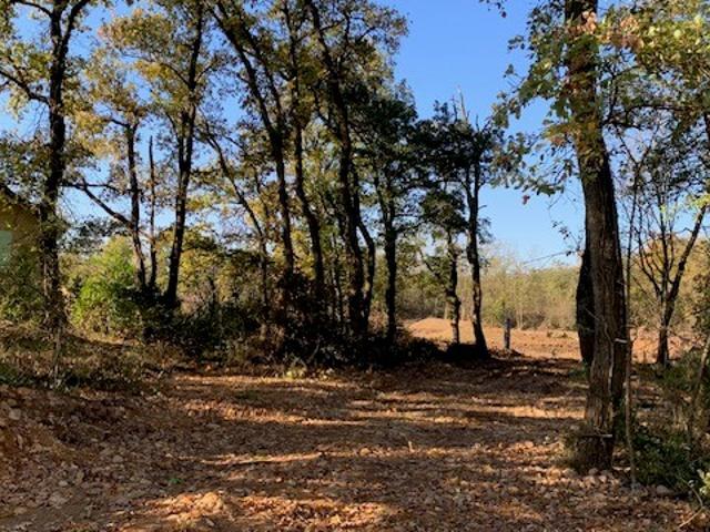 TERRAIN 346 M² ROUSSILLON