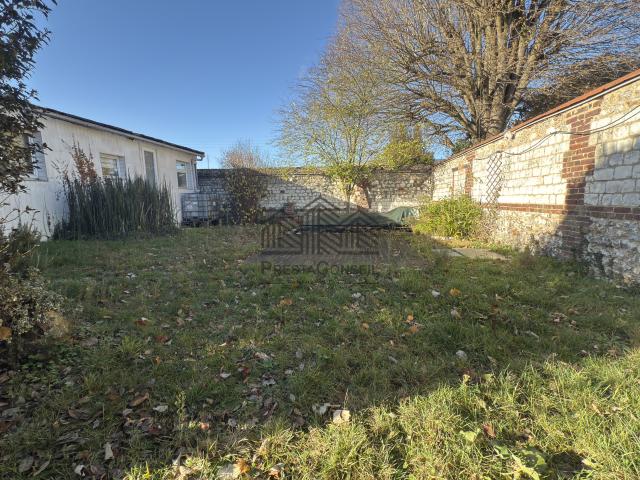 Terrain 365m2
