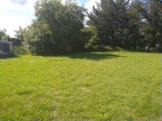 Terrain 390 m²