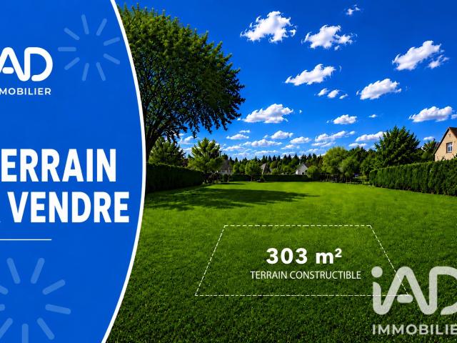 Terrain 303 m²
