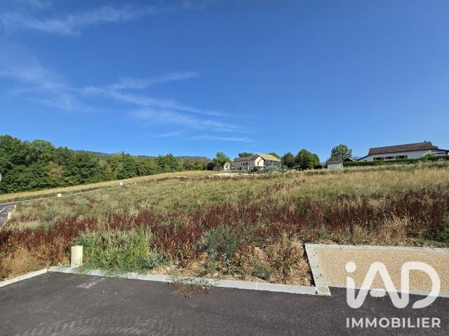 Terrain 302 m²
