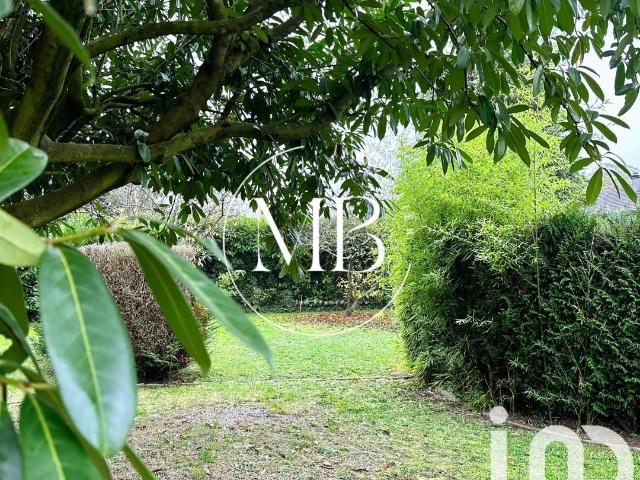 Terrain 308 m²
