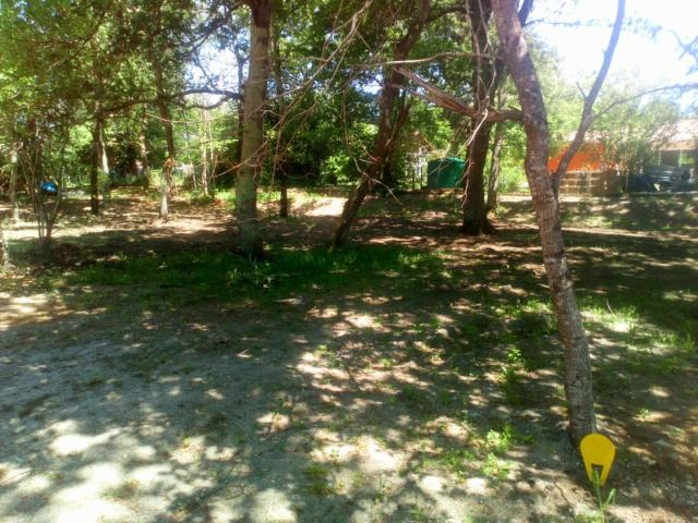 Terrain 325 m2 gastes