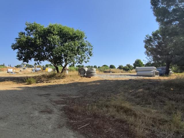 Terrain 334 m²
