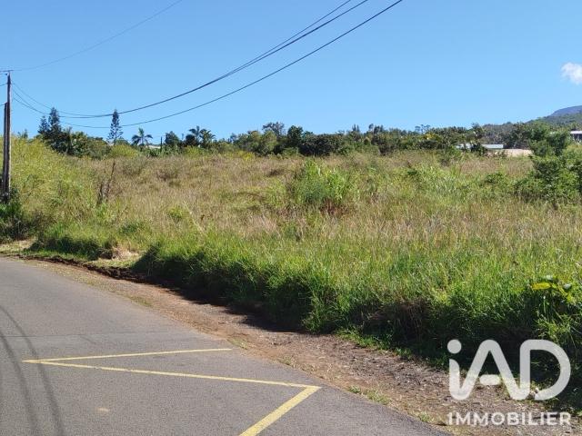 Terrain 334 m²