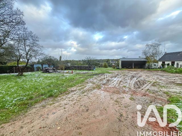 Terrain 3 270 m²