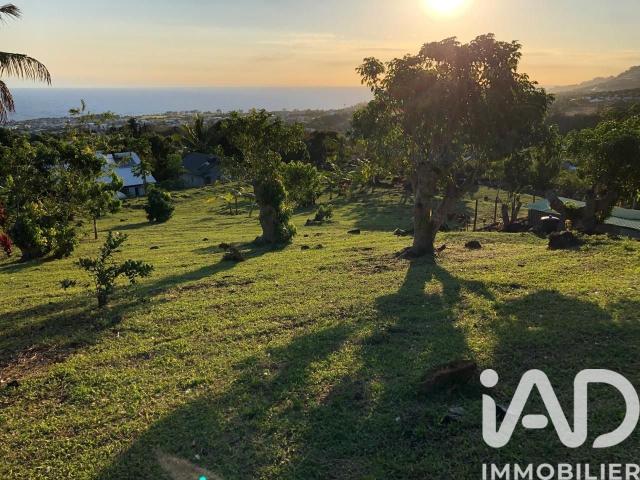 Terrain 3 350 m²