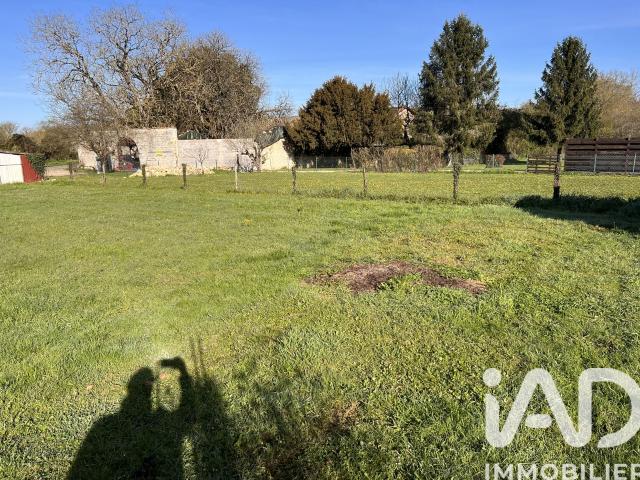 Terrain 3 796 m²