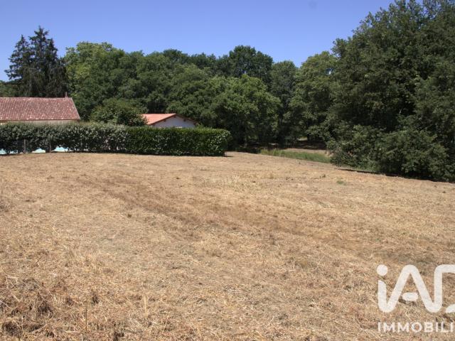 Terrain 3 802 m²