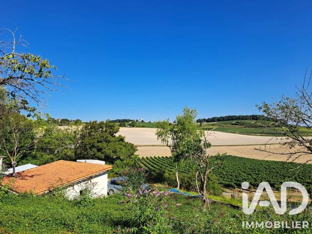 Terrain 3 813 m²
