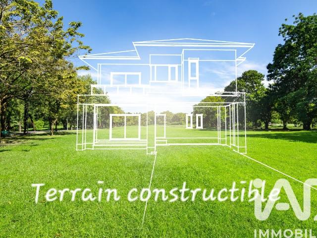 Terrain 3 977 m²