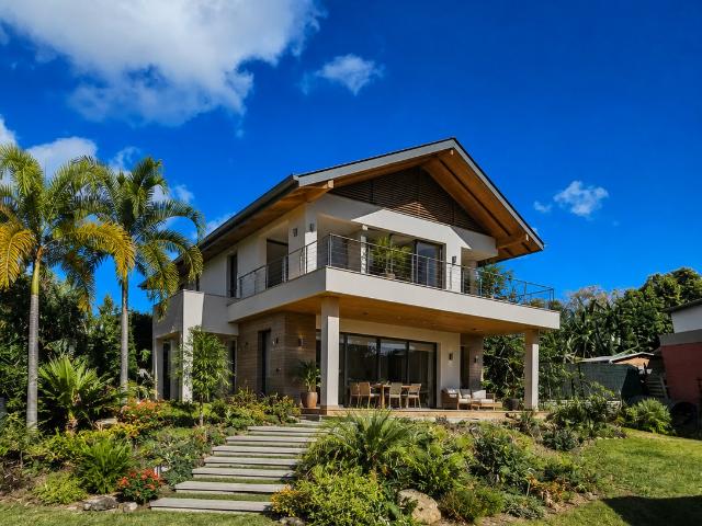 Terrain 446 m²