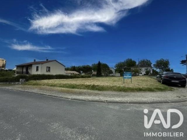 Terrain 450 m²