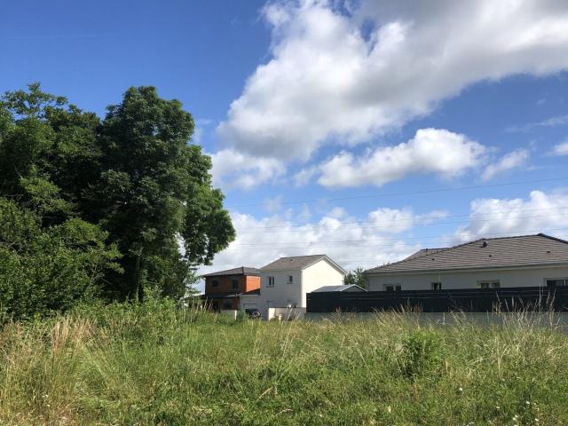 Terrain 450 m²