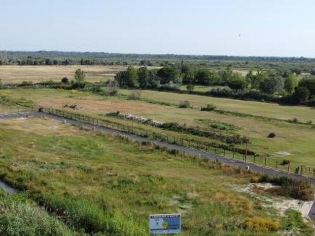 Terrain 451 m²
