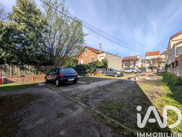 Terrain 451 m²