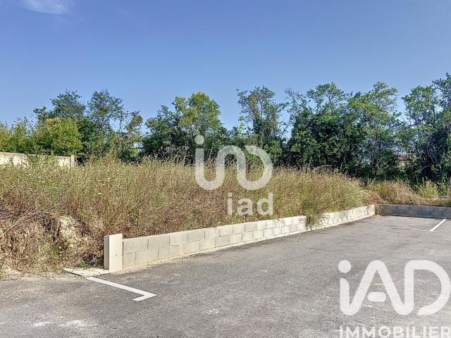 Terrain 488 m²
