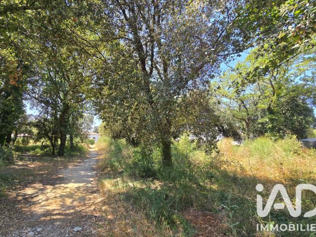 Terrain 494 m²
