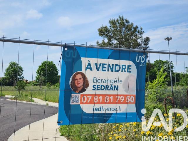 Terrain 408 m²
