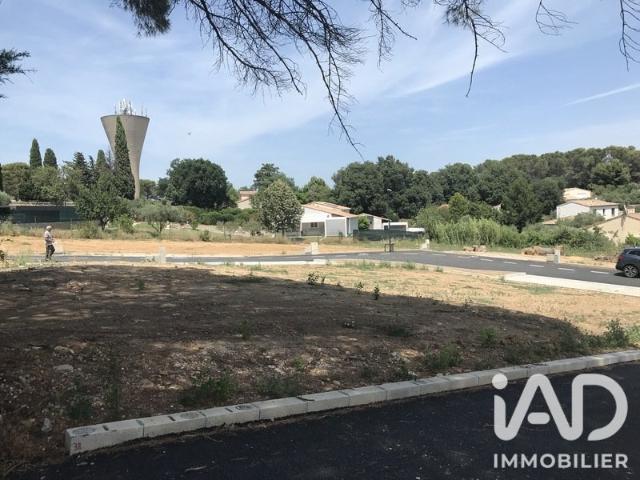 Terrain 424 m²
