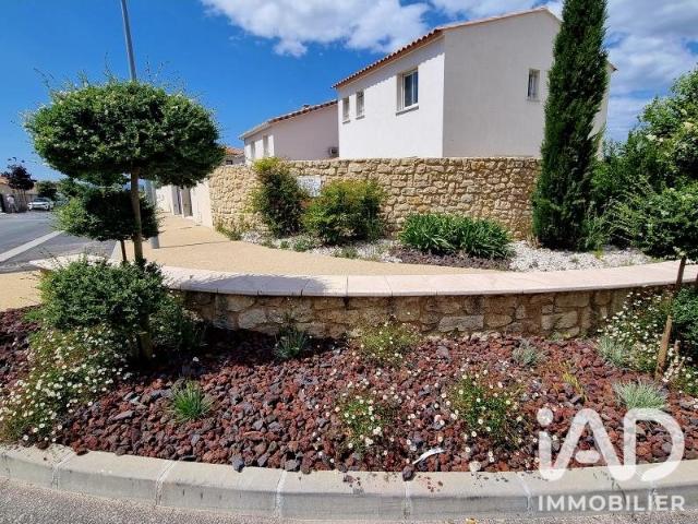 Terrain 425 m²