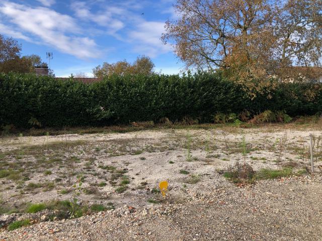 Terrain 431 m2 st medard en jalles