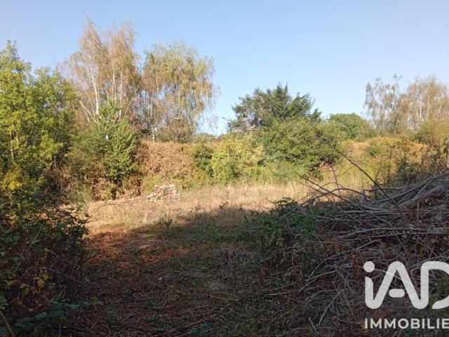 Terrain 438 m²