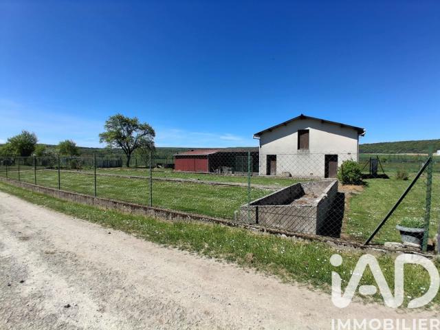 Terrain 4 532 m²
