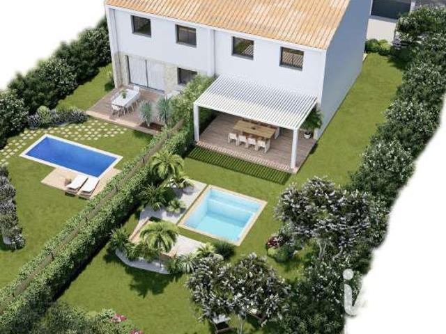 Terrain 4 730 m²