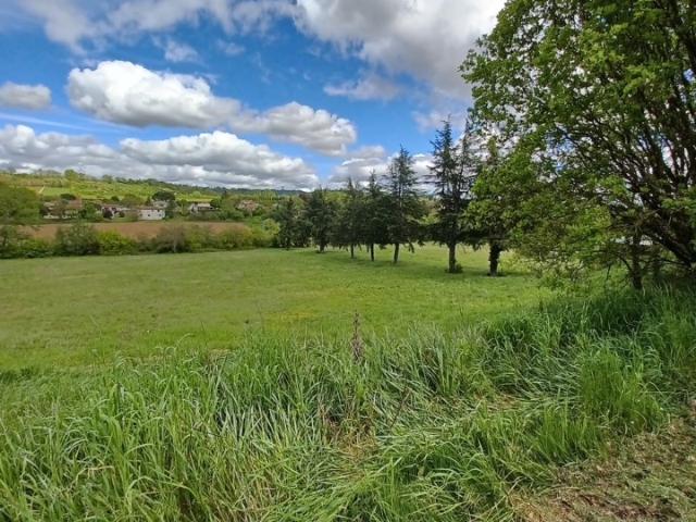 Terrain 544 m2 nerac