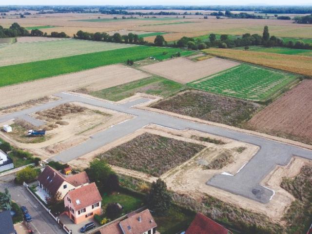 Terrain 568 m2 houssen