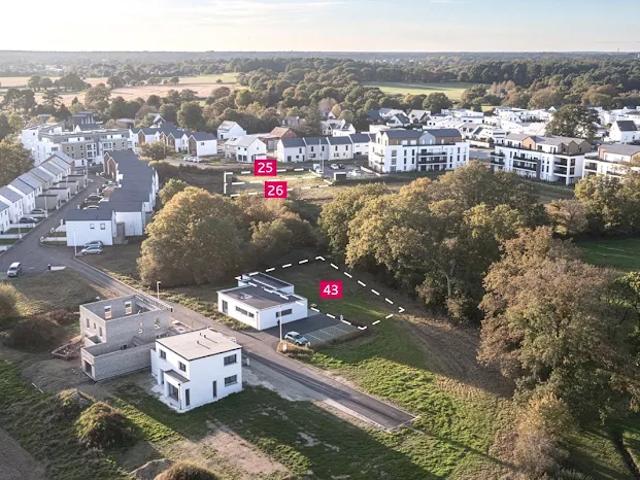 Terrain 587 m2