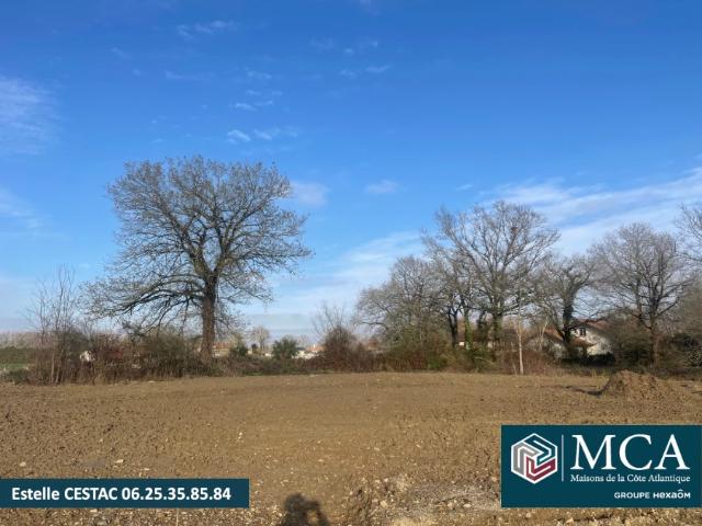 Terrain 596 m2 borderes et lamensans