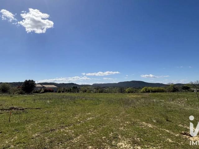 Terrain 500 m²