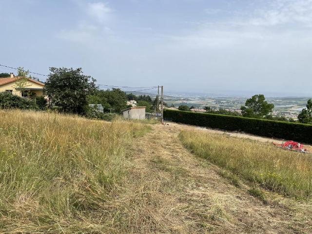 TERRAIN 527M² A VERANNE