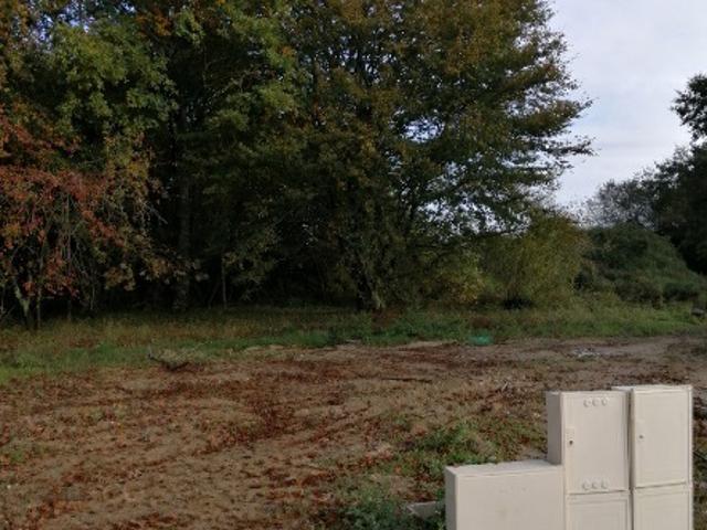Terrain 530 m2 ambares et lagrave