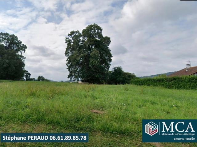 Terrain 648 m2 behasque lapiste